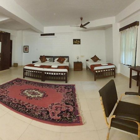 Wild Palms en Sea Hotel Kazhakuttam Exterior foto
