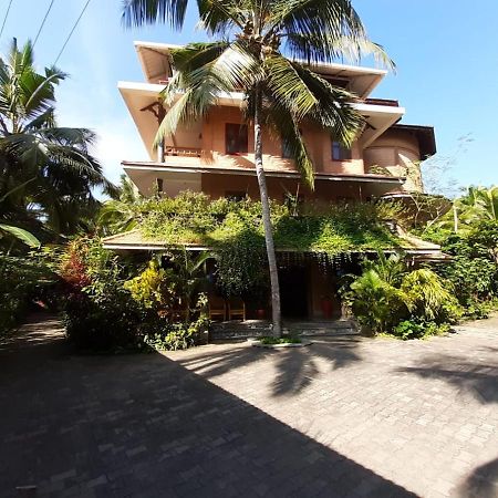 Wild Palms en Sea Hotel Kazhakuttam Exterior foto